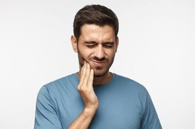 Teeth hurting? It's a big sign that you need to visit the dentist as soon as possible. 